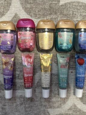 Bath & Body Works Disney Princess Lip Floss And Sanitizer Set